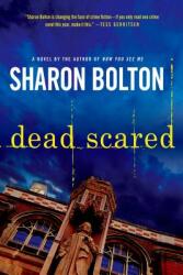 Dead Scared: A Lacey Flint Novel (ISBN: 9781250022561)