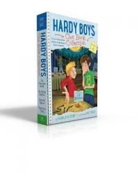 Hardy Boys Clue Book Collection Books 1-4: The Video Game Bandit; The Missing Playbook; Water-Ski Wipeout; Talent Show Tricks - Franklin W. Dixon, Matt David (ISBN: 9781481489065)