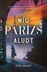 Míg Párizs aludt (2021)