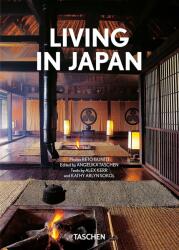 Living in Japan - Kathy Arlyn Sokol, Angelika Taschen, Reto Guntli (2021)