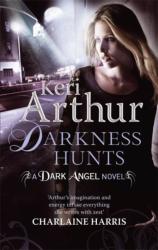 Darkness Hunts - Keri Arthur (2012)