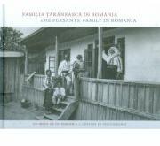 Familia taraneasca in Romania. Un secol de fotografie, editie romana/engleza - Cornelia Plesca, Laura Toader, Catalin Alexa (ISBN: 9789730249347)