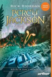 Percy Jackson si Olimpienii 4. Batalia din labirint. Colectia Orange Fantasy - Rick Riordan (ISBN: 9786060867753)