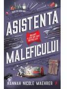 Asistenta Maleficului - Hannah Nicole Maehrer (ISBN: 9786068998718)