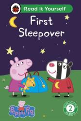Peppa Pig First Sleepover: Read It Yourself - Level 2 Developing Reader (ISBN: 9780241565391)