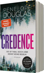 Credence - Sie ist tabu, doch Liebe kennt keine Regeln - Nadine Lipp, Isabelle Toppe (ISBN: 9783492065245)