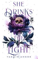 She Drinks the Light (ISBN: 9781250872685)