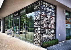 Leó, a szégyenlős oroszlán, aki útra kelt a bátorság útján (ISBN: 9788081807756)