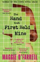 The Hand That First Held Mine (ISBN: 9781035430093)