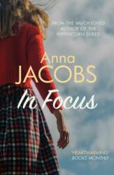 In Focus (ISBN: 9780749027360)