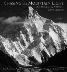 Urmărind lumina muntelui (ISBN: 9780789214515)
