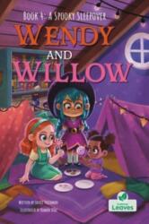 A Spooky Sleepover (ISBN: 9781039663015)
