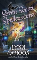 Seven Secret Spellcasters (ISBN: 9781496752833)