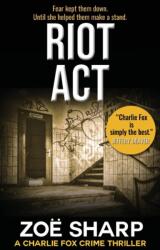 RIOT ACT (ISBN: 9781909344433)