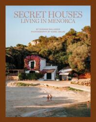 Secret Houses (ISBN: 9780847899036)