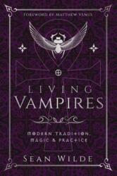 Living Vampires (ISBN: 9780738782089)