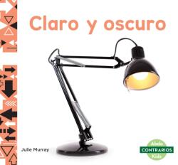 Claro y oscuro (ISBN: 9781532187353)