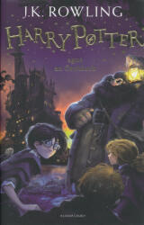 Harry Potter and the Philosopher's Stone (Irish) - Joanne Rowling (2015)