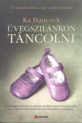 ÜVEGSZILÁNKON TÁNCOLNI (2015)