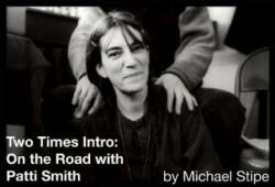 Two Times Intro - Michael Stipe (ISBN: 9781617750236)