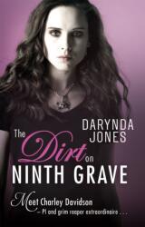 Dirt on Ninth Grave - Darynda Jones (2016)