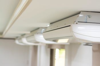 Oldalfali és ablakpárkány klímák Oldalfali és ablakpárkány klímák