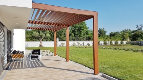 házhoz rögzített pergola házhoz rögzített pergola