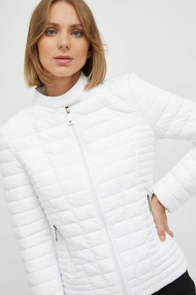 Vásárlás: Guess rövid kabát női, fehér, átmeneti - fehér S Női dzseki árak  összehasonlítása, rövid kabát női fehér átmeneti fehér S boltok