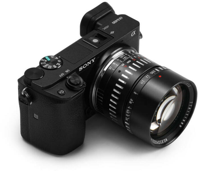 APS-C 50mm f/0.95 (Sony E)