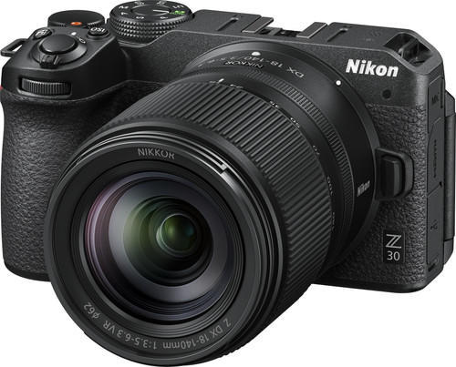 Z30 + 18-140 DX (VOA110K003)