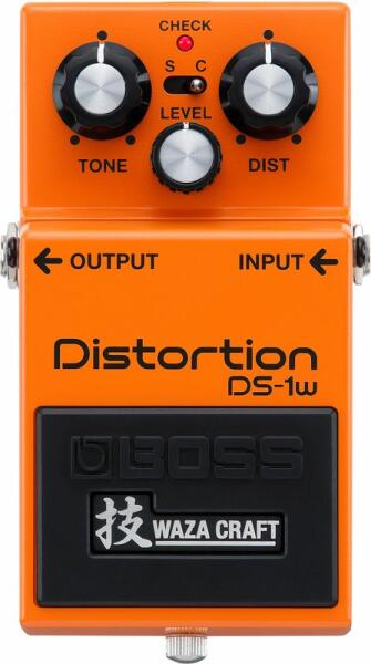 DS-1W Waza Craft Distortion gitár torzító pedál