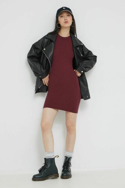 Vásárlás: Noisy May ruha bordó, mini, testhezálló - burgundia XL Női ruha  árak összehasonlítása, ruha bordó mini testhezálló burgundia XL boltok