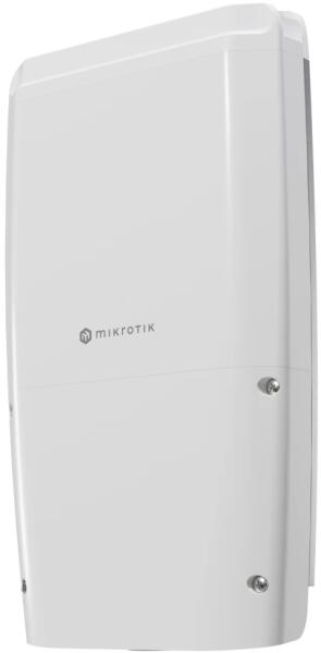FiberBox Plus (CRS305-1G-4S+OUT)