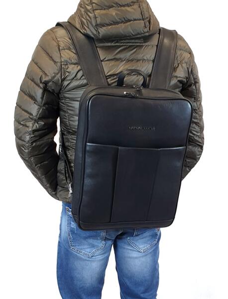 Giorgio Carelli fekete szögletes A/4-es, laptoptartós bőr hátizsák  GC338920-002 - minosegitaska laptop táska vásárlás, olcsó Giorgio Carelli  fekete szögletes A/4-es, laptoptartós bőr hátizsák GC338920-002 -  minosegitaska notebook táska árak, akciók