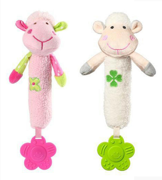 Sweet Lambie sípoló plüss bárány