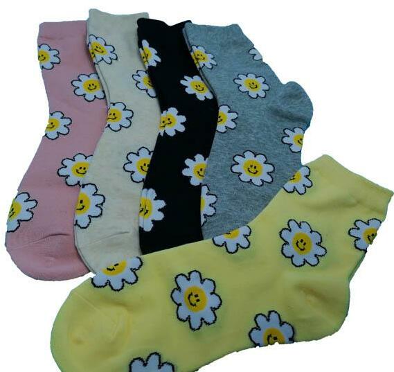Vásárlás: Aura Via Női zokni virág mintás 5 pár/cs 35-38 4669 Női zokni  árak összehasonlítása, Női zokni virág mintás 5 pár cs 35 38 4669 boltok
