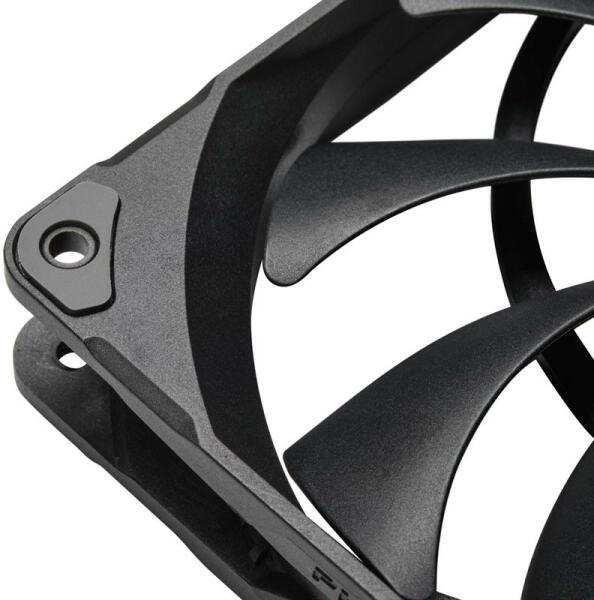 M25 PWM 140mm Black