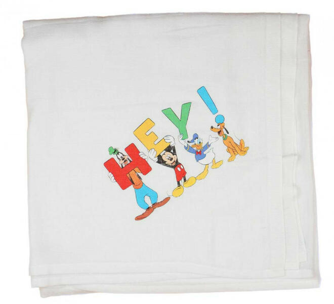 Vásárlás: Disney Mickey és barátai textil tetra kifogó 140x140cm  (22969009000) Pelenka árak összehasonlítása, Disney Mickey és barátai  textil tetra kifogó 140 x 140 cm 22969009000 boltok