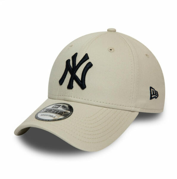 New Era Sapca New Era 9forty Basic New York Yankees Bej-Negru preturi - New  Era Sapca New Era 9forty Basic New York Yankees Bej-Negru magazine