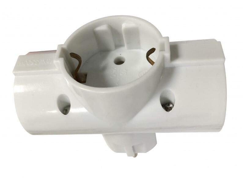 3 Plug (UT-AD138WH)