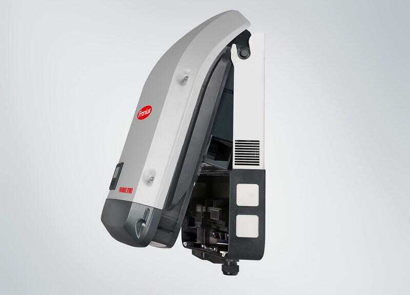 SYMO 3.0-3-S LIGHT