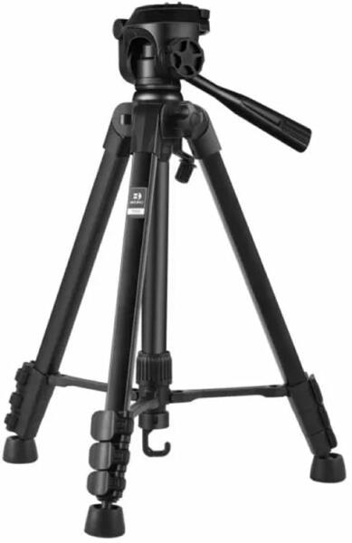 T890