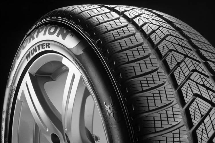 SCORPION WINTER XL 295/40 R21 111V
