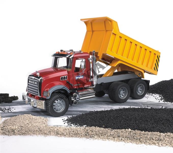 MACK Granite billentős teherautó (02815)