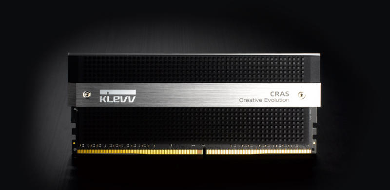 Essencore KLEVV Cras 16GB (4x4GB) DDR4 2666MHz KM4C4GX4N-2666