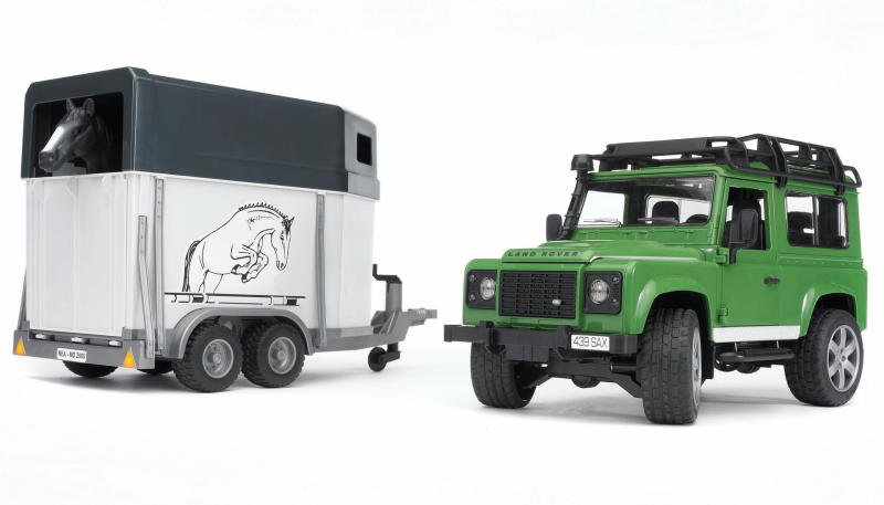 Land Rover Defender lószállító trailerrrel (02592)