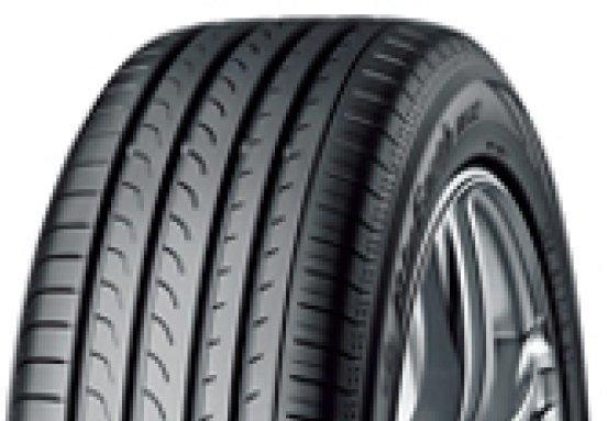 BluEarth RV-02 235/50 R18 97V