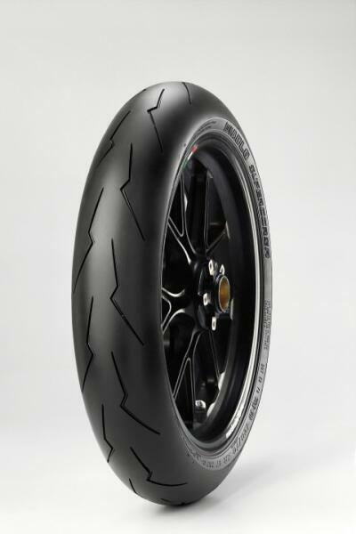 DIABLO Supercorsa V2 120/70 ZR17 58W