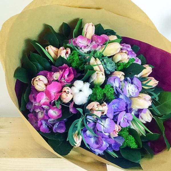 ImodFlowers Buchet cu lalele si Hortensia (Flori) Preturi