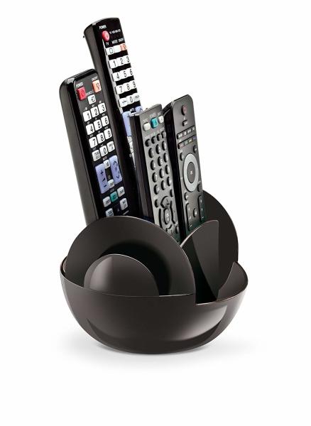 458100
